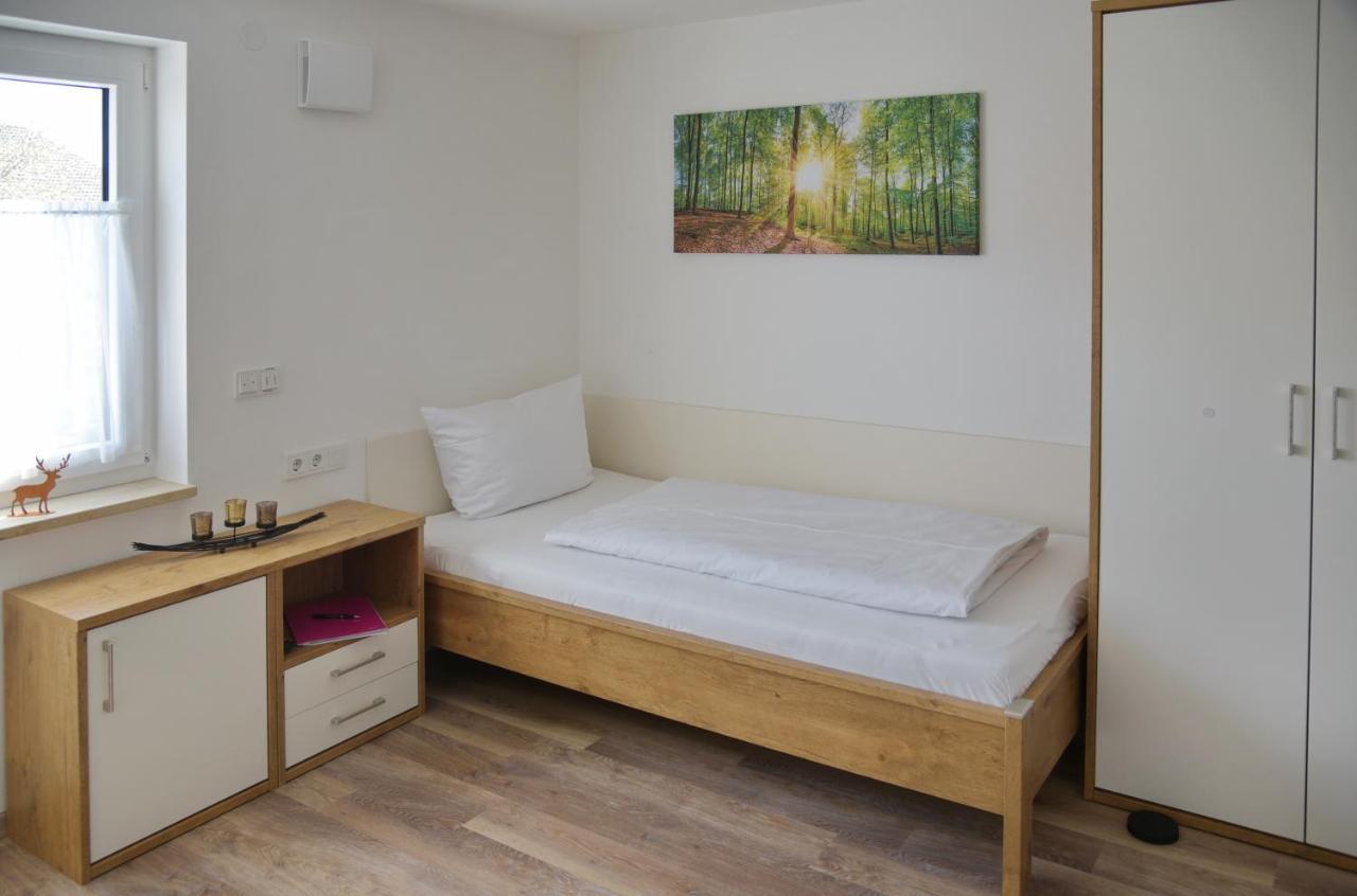 Boardinghouse Jungwirth-Wohnzeit Hotel Demling Bagian luar foto